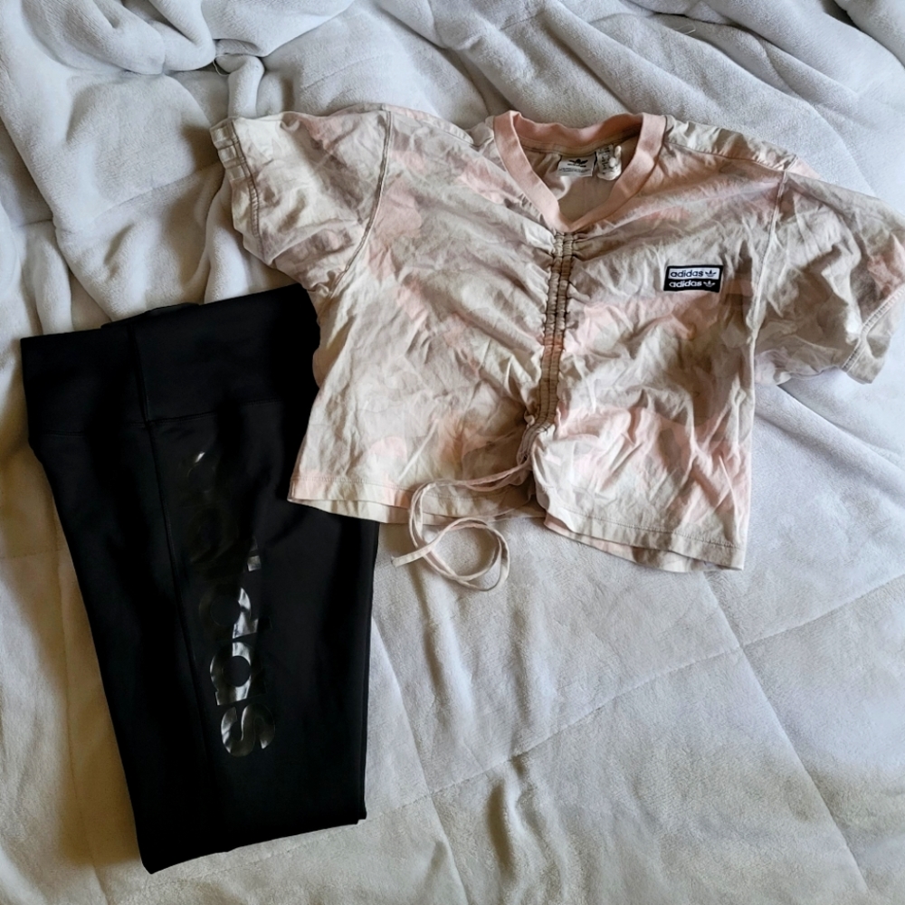 Adidas bundle Women's Medium